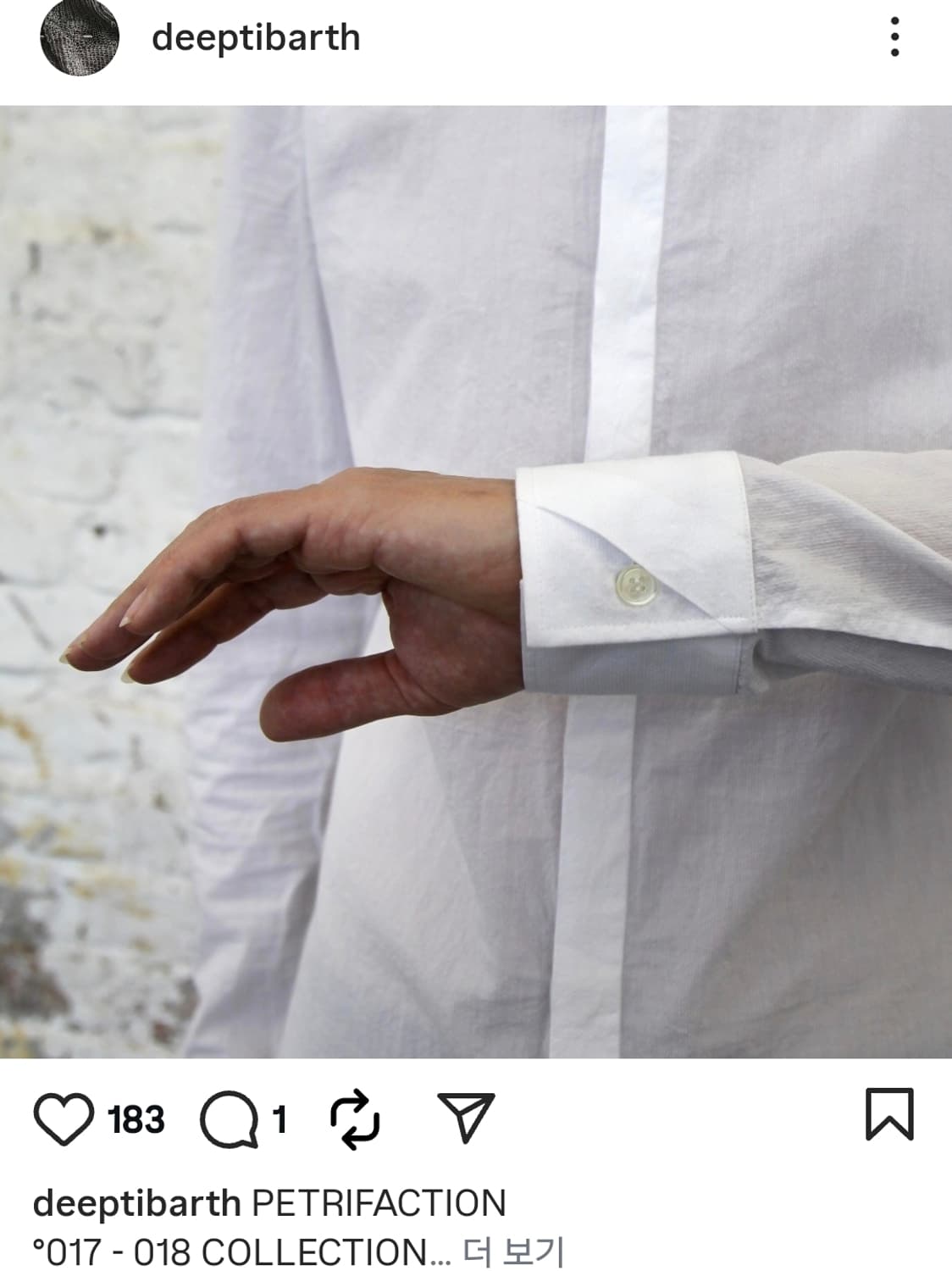 DEEPTI BARTH °017-018 Shirt With Button 상품이미지6