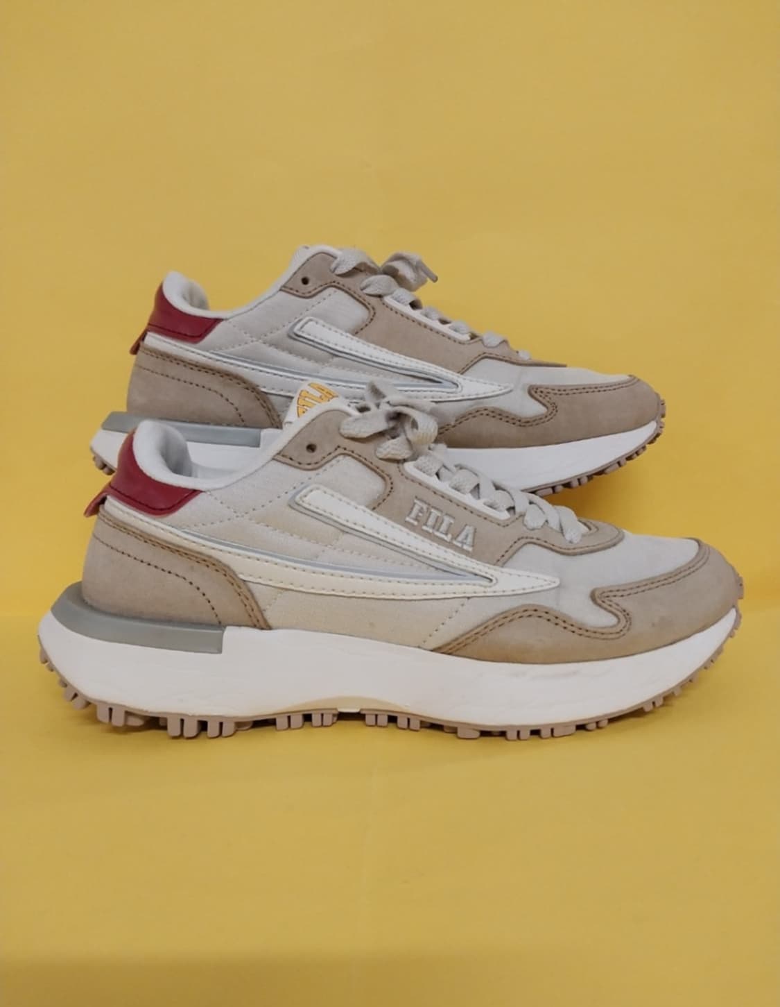 여성 휠라 유니 바스티온 런닝화, 운동화 (240) 상품이미지3