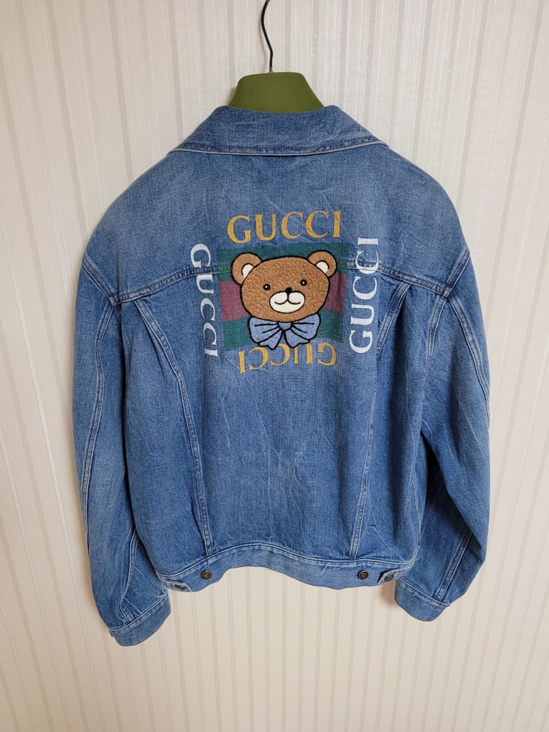 구찌 X 카이 테디베어 로고 청자켓 상품이미지1