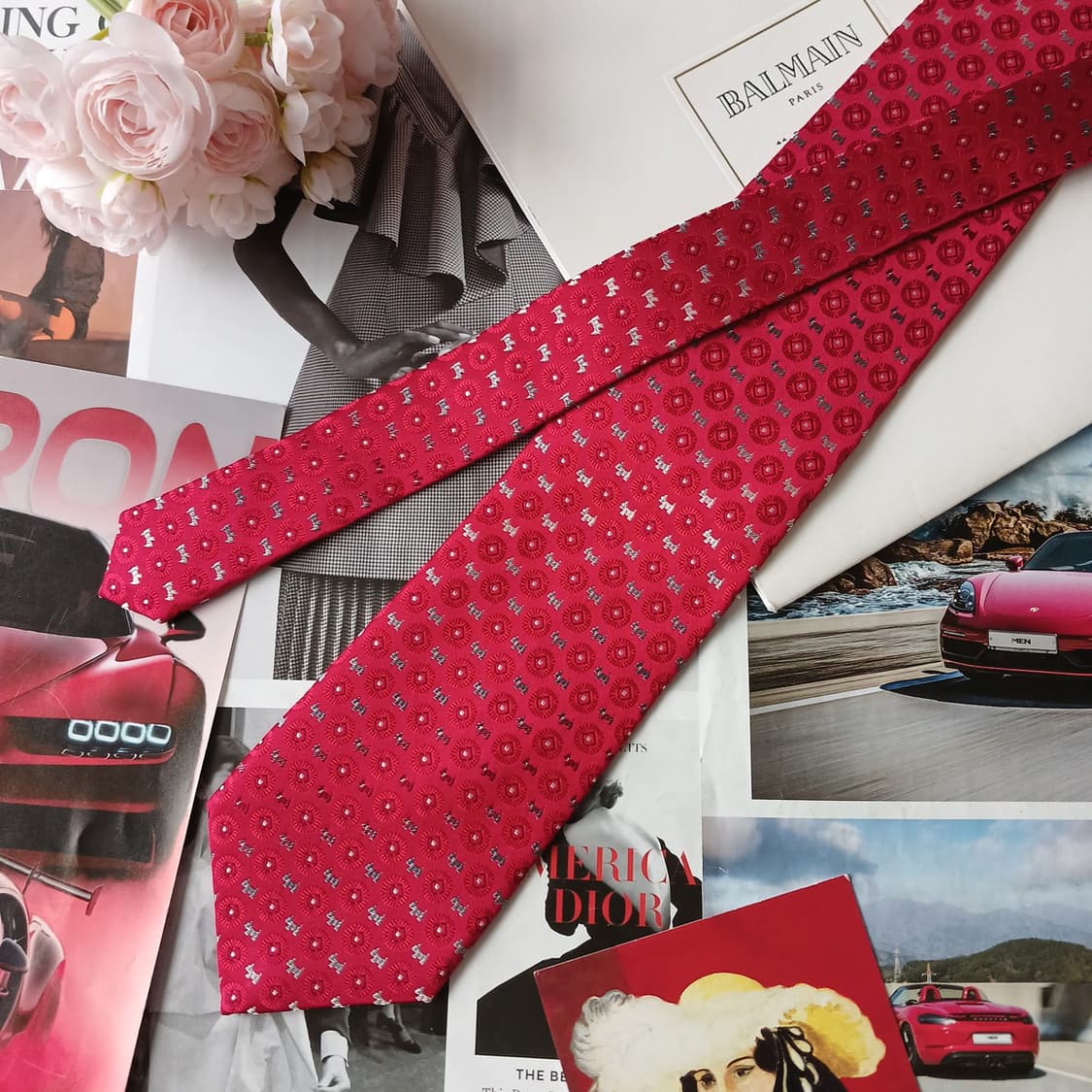 피에르 발망 실크 강아지 모티브 넥타이 9.3cm A+등급 A19806
 상품이미지4