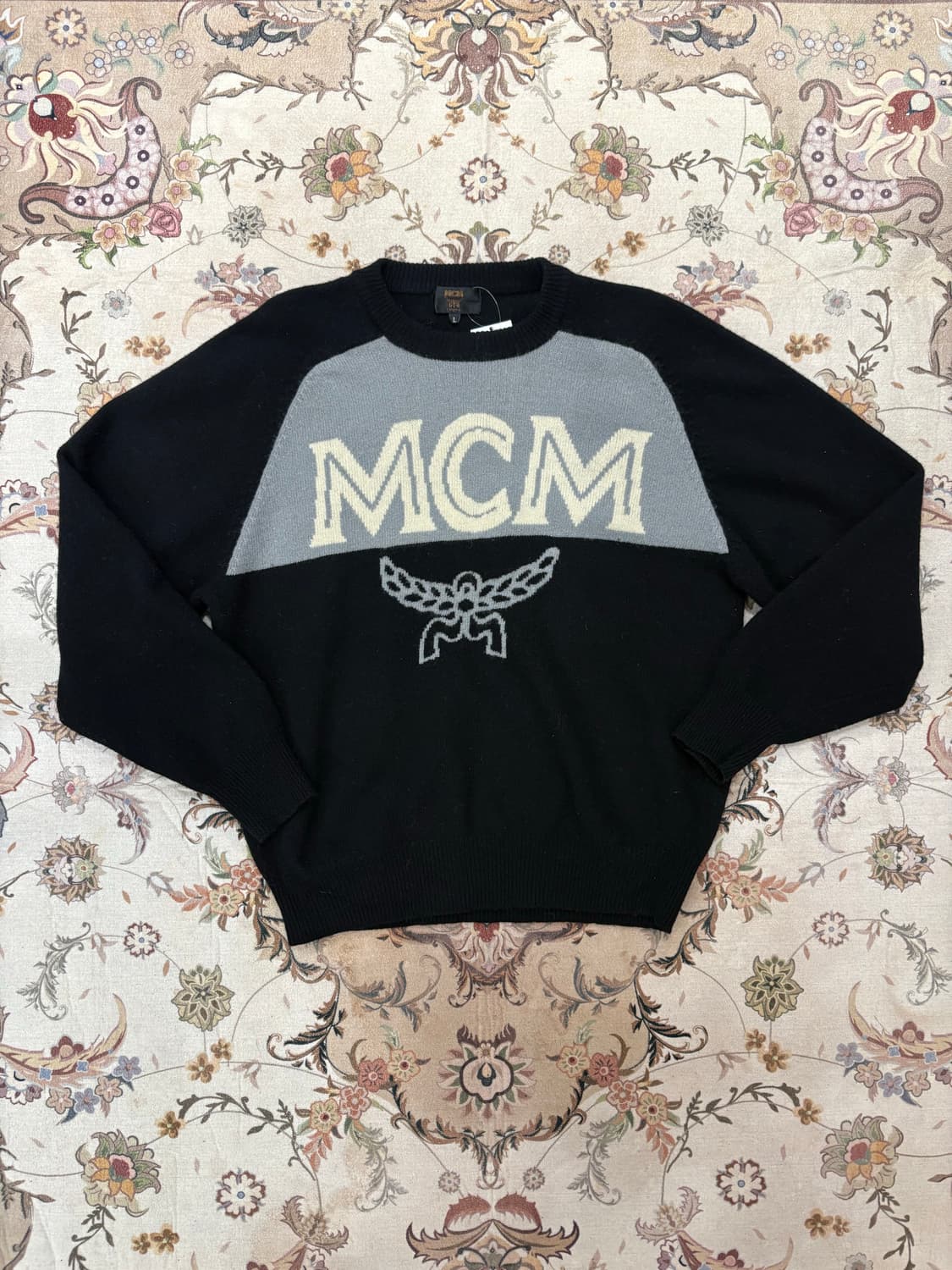 MCM 빅로고 긴팔니트 상품이미지1