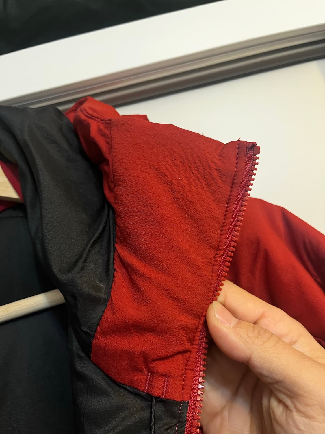 아크테릭스 아톰 ar 보르도 L 사이즈 팝니다 상품이미지8