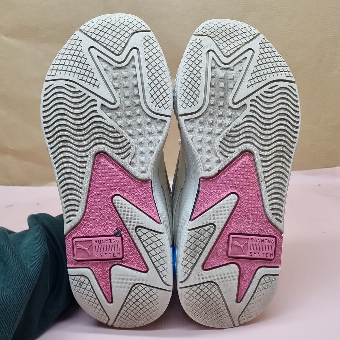 푸마 RS-X3 여성운동화240 상품이미지3