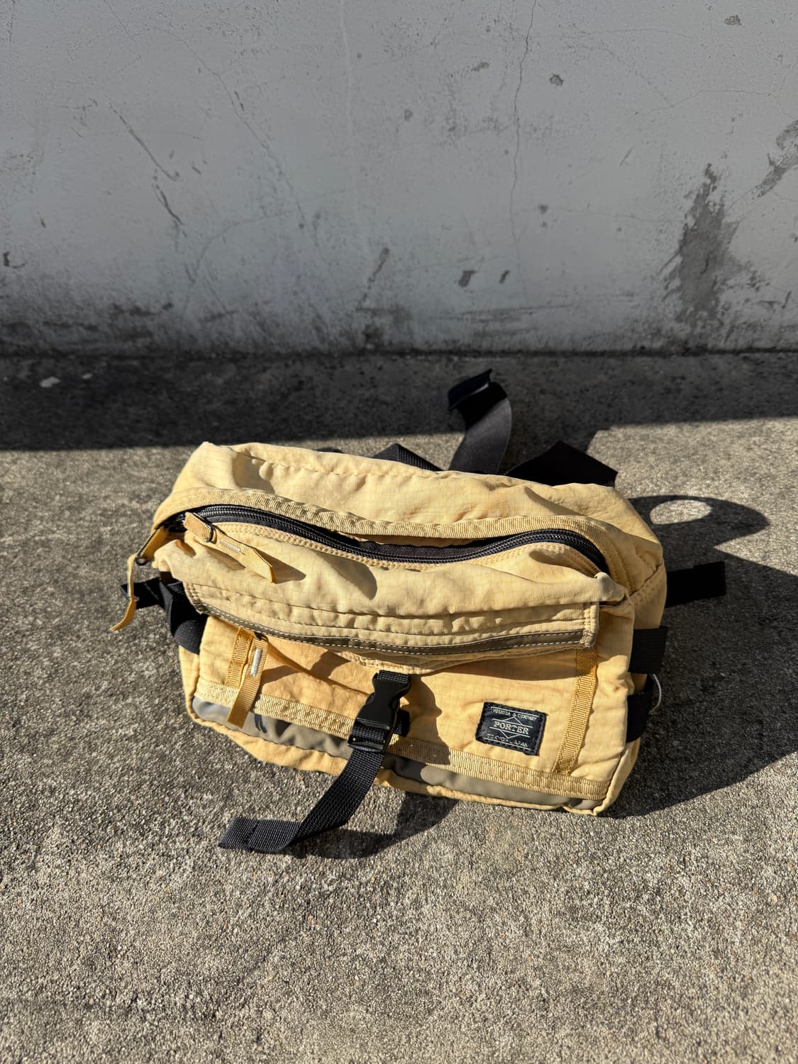 요시다포터 리플렉티브 웨이스트백 상품이미지1