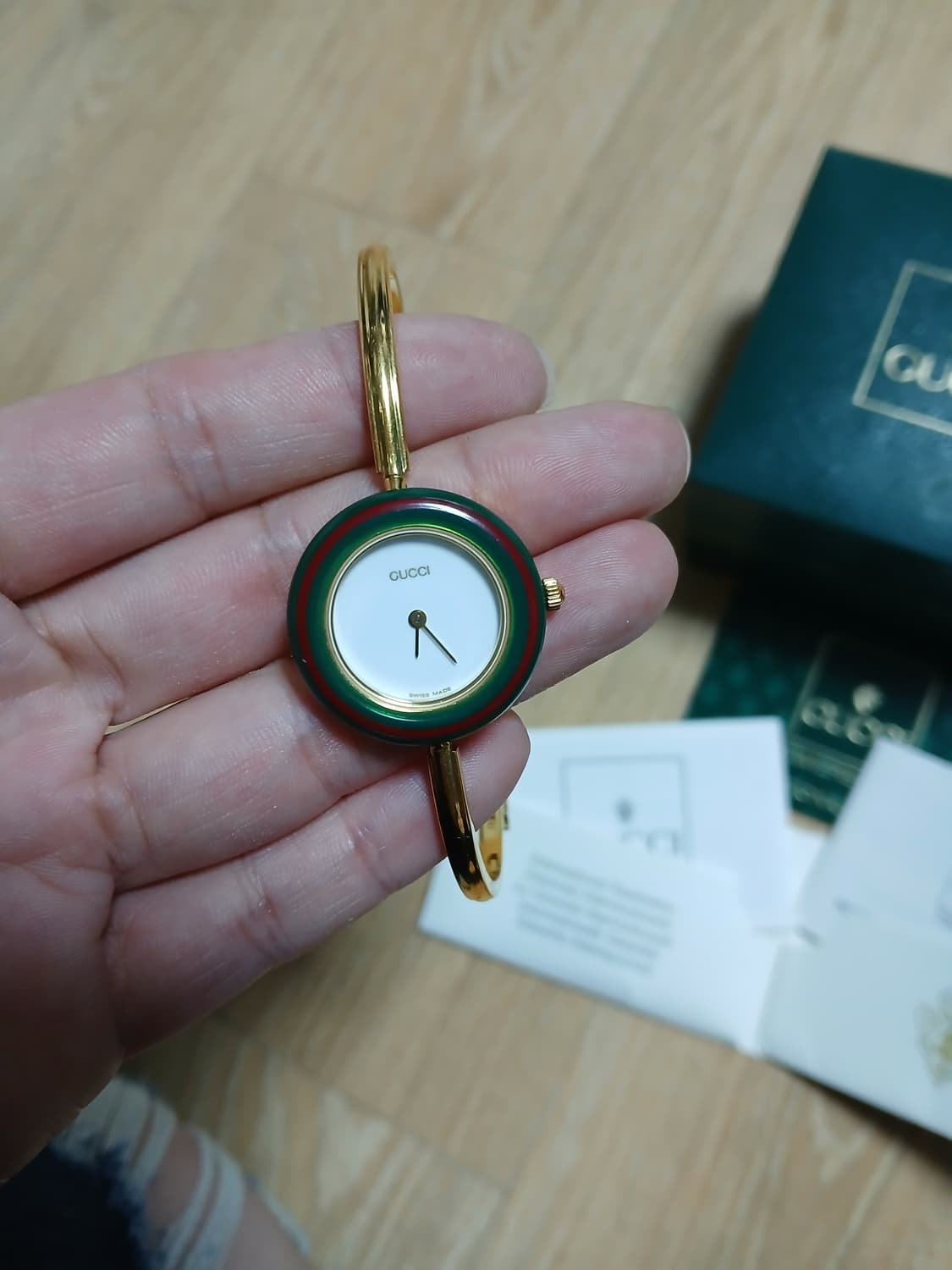 정품)구찌 베젤링 시계 풀세트 상품이미지7