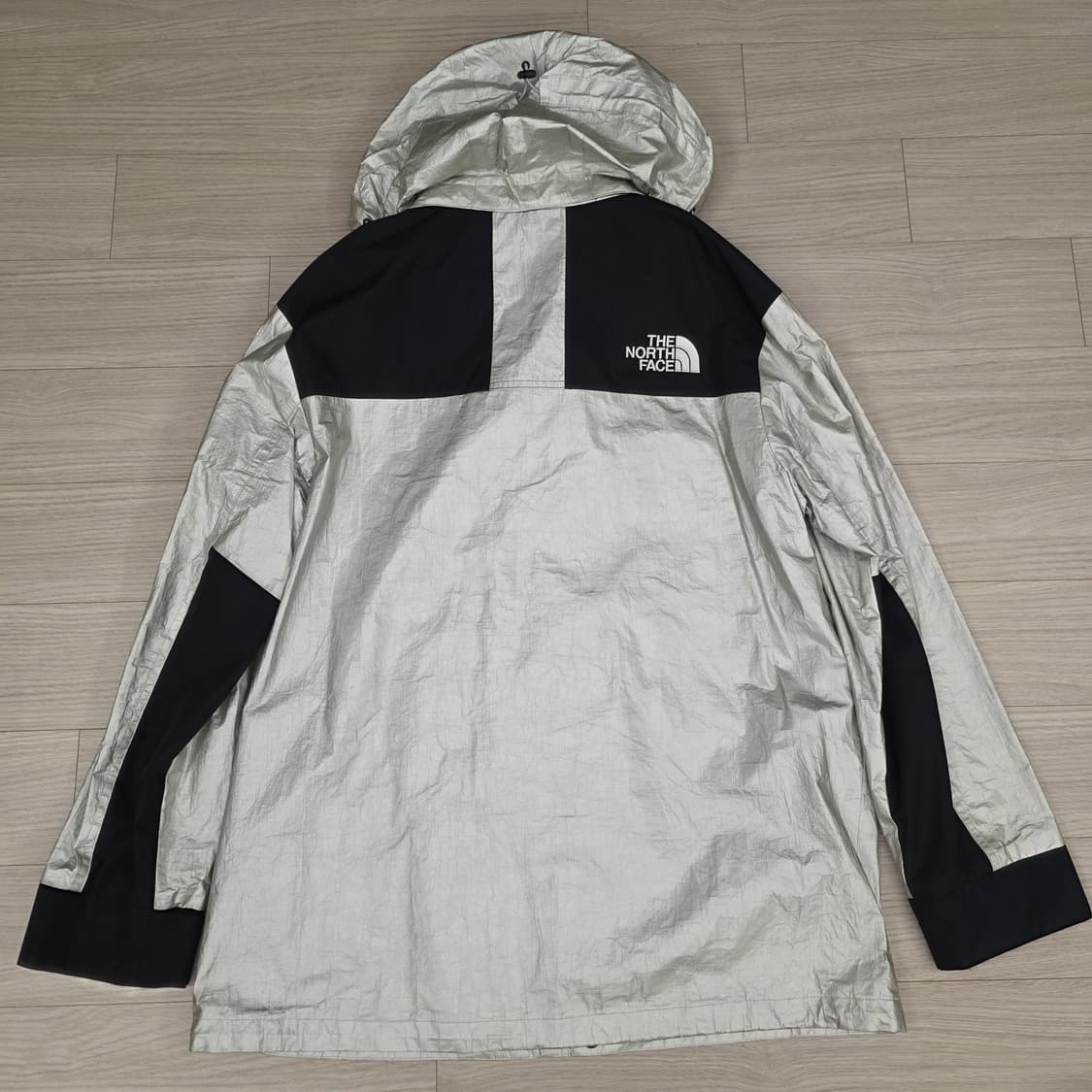 슈프림 맛 노스페이스  마운틴 자켓 미시착 새상품 상품이미지4