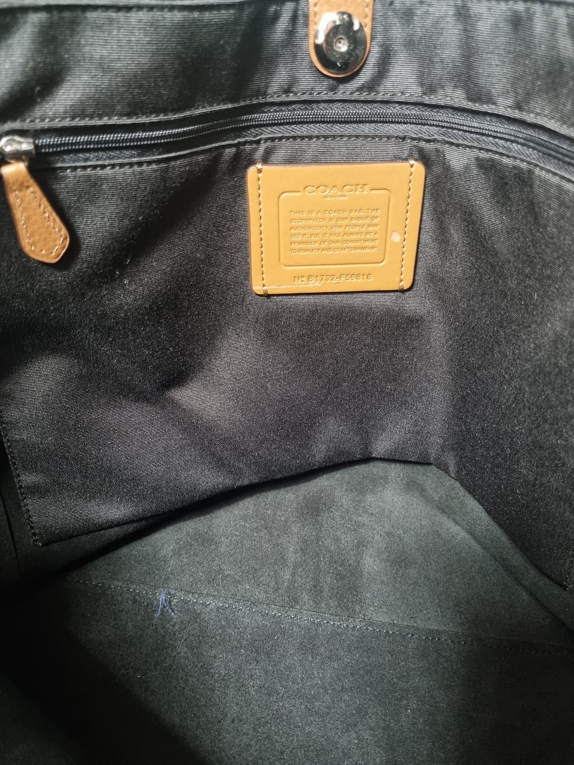 코치  가죽 쇼퍼백 상품이미지4