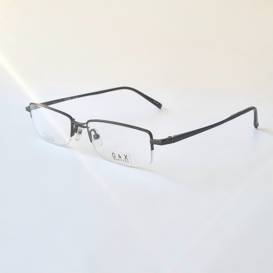 데드스탁 O&X 뉴욕 100%티타늄 명품 반무테 518 상품이미지4