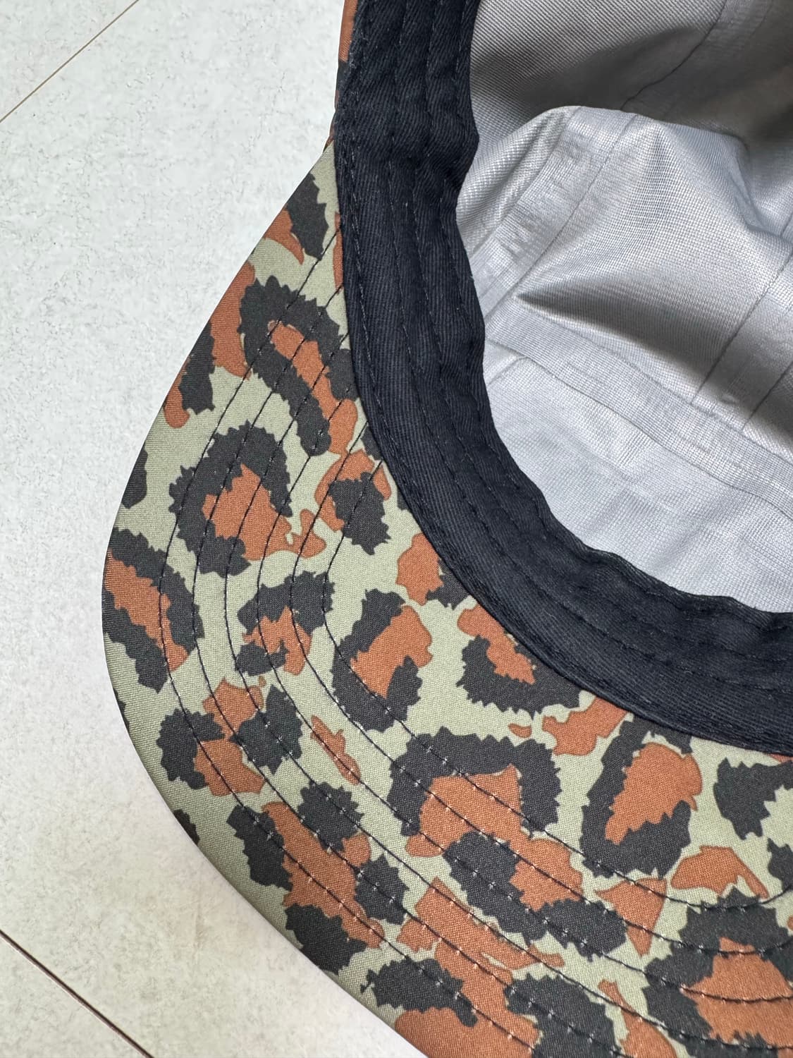 슈프림 고어텍스 레오파드 캠프캡  상품이미지2