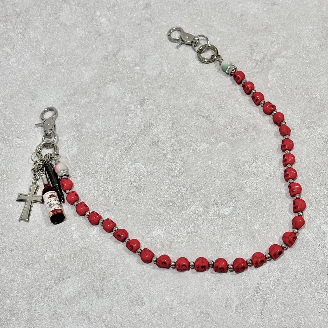 Oribell 레드 스컬 해골 크로스 위스키 팬던트 체인 상품이미지1