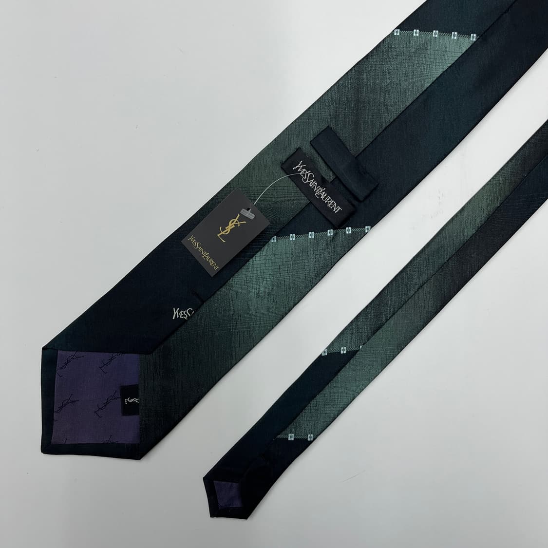 정품 명품 입생로랑 넥타이 9.3cm 청록색 자수로고 상품이미지4