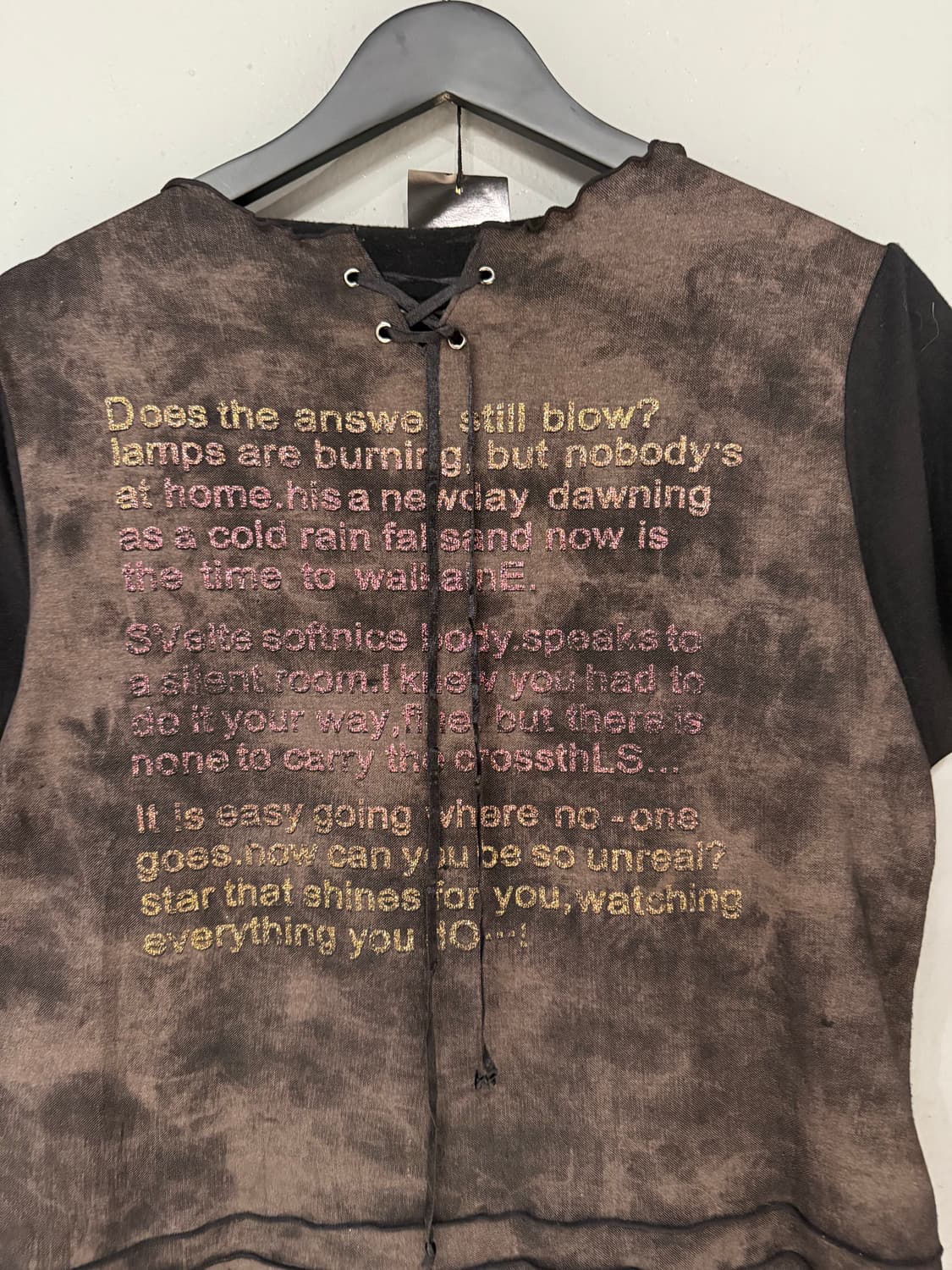 grunge printing lettering eyelet top  상품이미지6