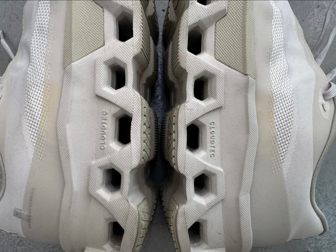 포스트 아카이브 팩션 x 온러닝 파프 클라우드 몬 스터 2 문더스트 초크 상품이미지6