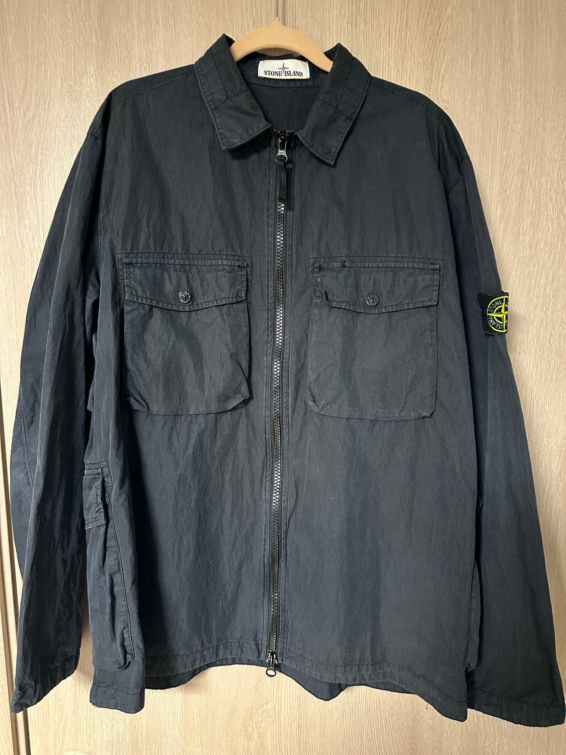 스톤아일랜드 블랙 18FW 집업 셔츠자켓 상품이미지1