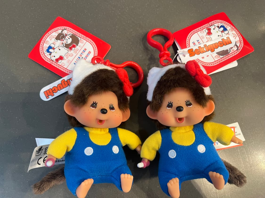 새상품) 몬치치x키티 콜라보 키링 상품이미지1