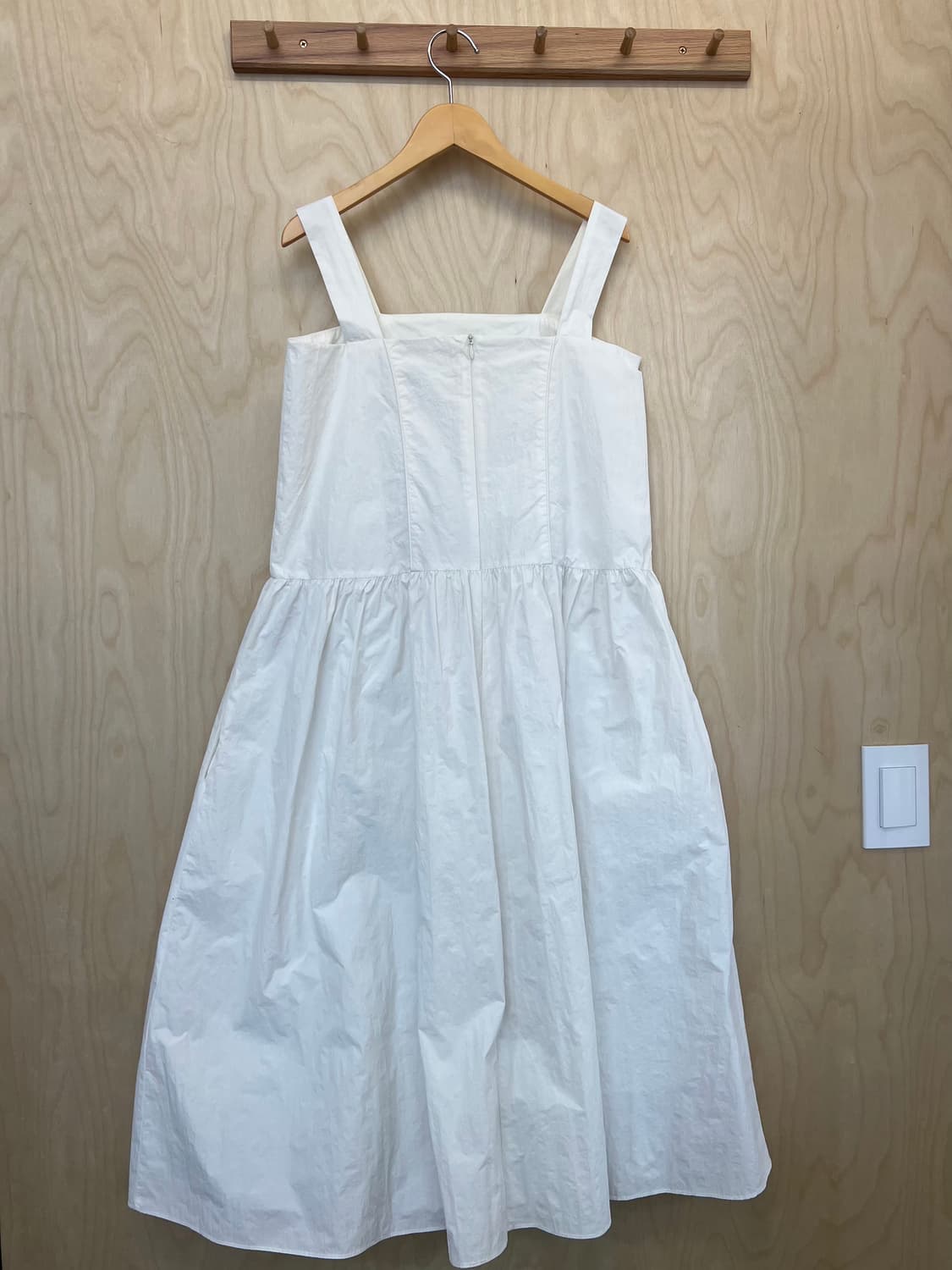 MAIS 마이스 나시 원피스 화이트 상품이미지2