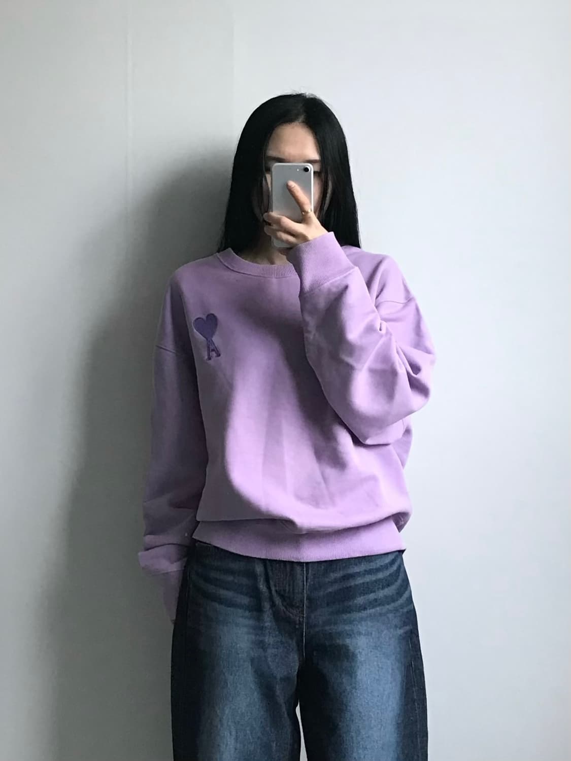 아미 자수로고 라벤더 스웻 맨투맨 상품이미지1