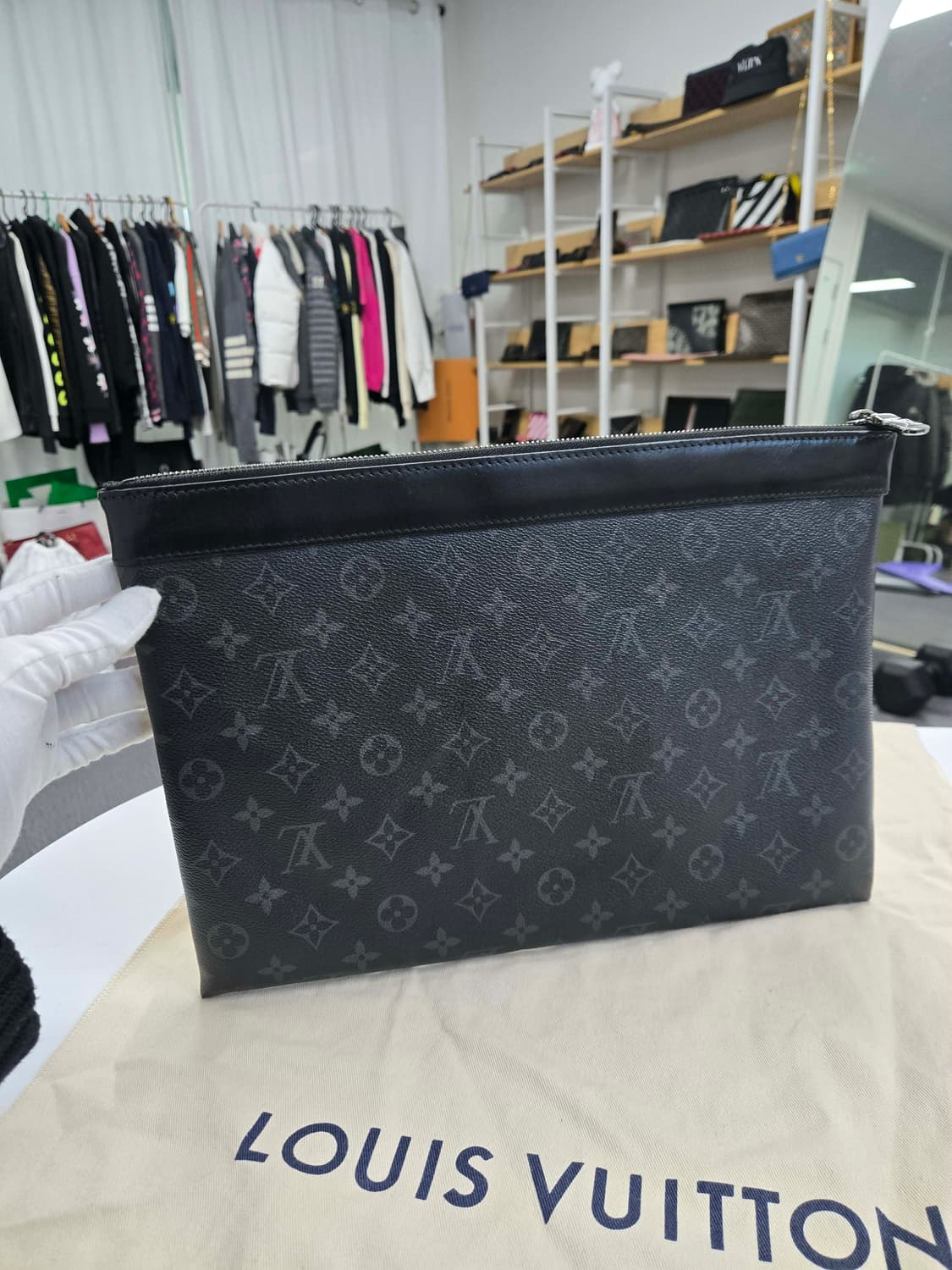 [A급컨디션]루이비통 이클립스 아폴로 클러치백 상품이미지2