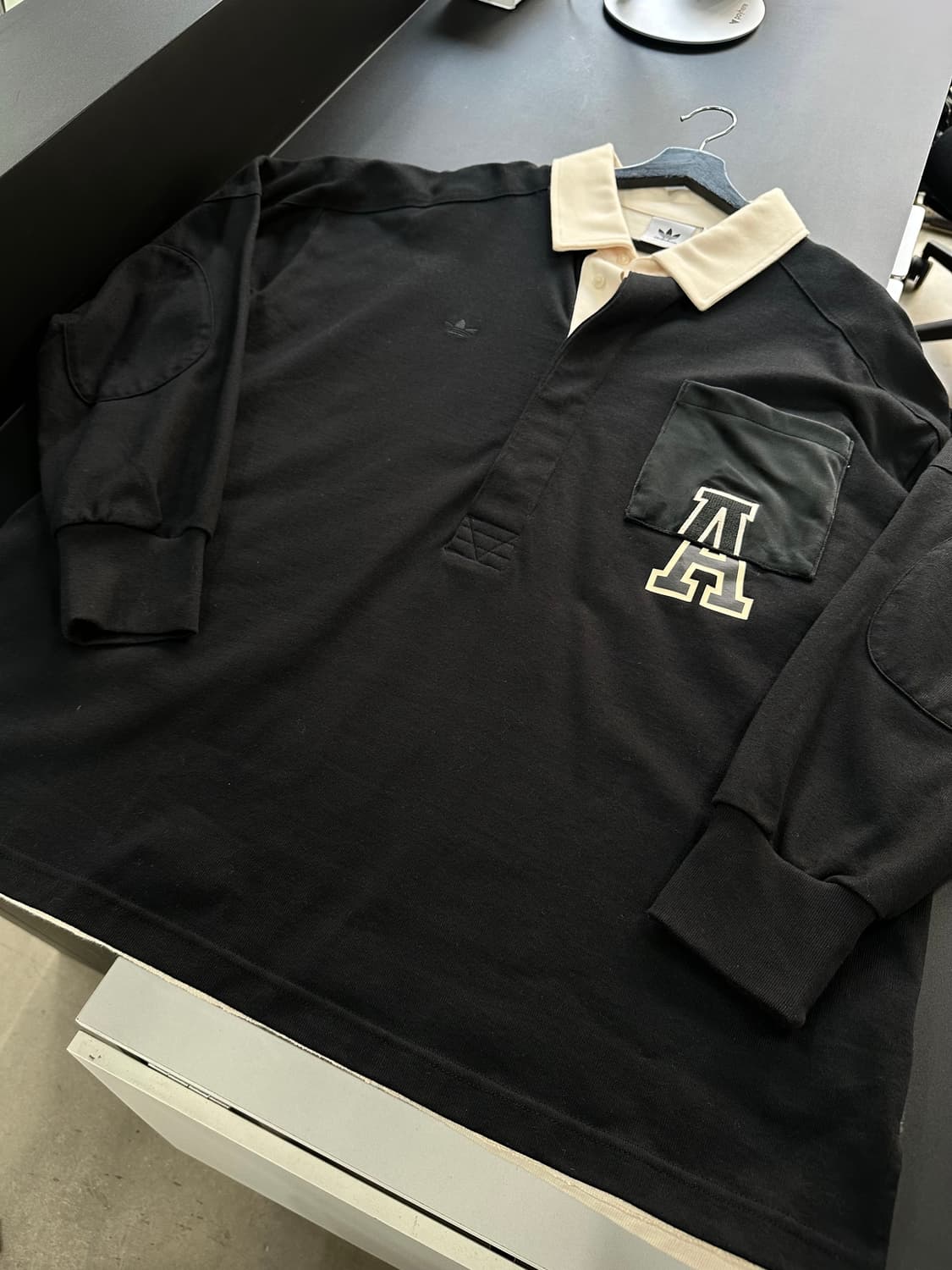 아디다스 안티유니버시티 폴로긴팔티 상품이미지5