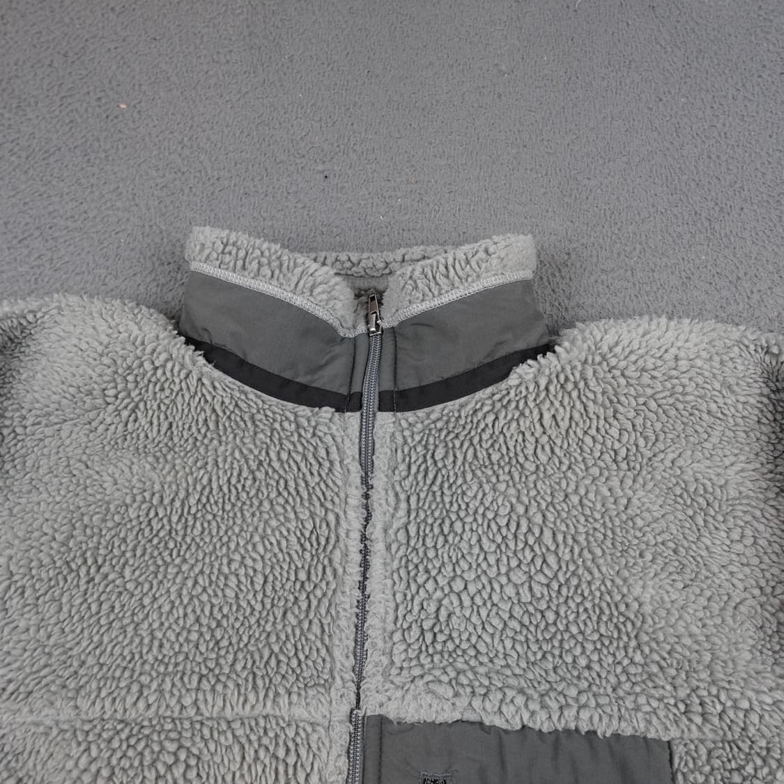 파타고니아 클래식 레트로-X 플리스 자켓 라이트 그레이 상품이미지4