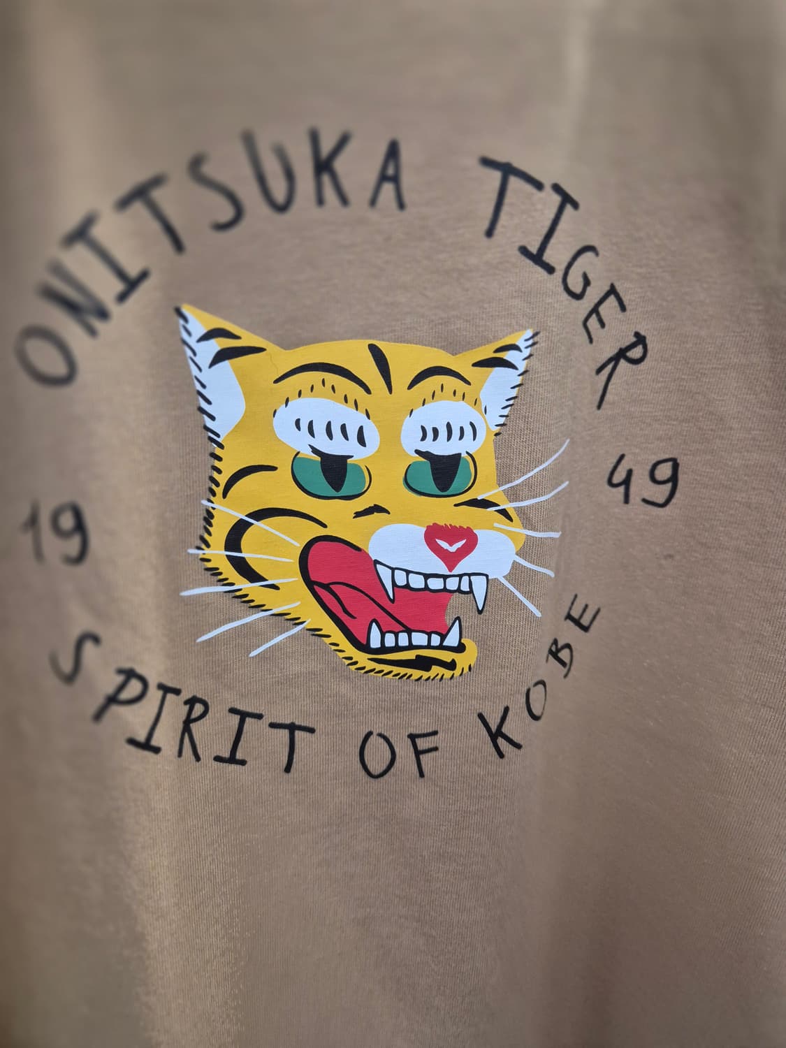 오니츠카타이거 반팔티 M 베이지 상품이미지4