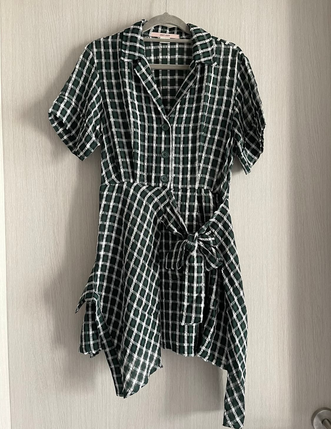 Jucy Judy 쥬시쥬디 체크 랩 원피스 상품이미지1