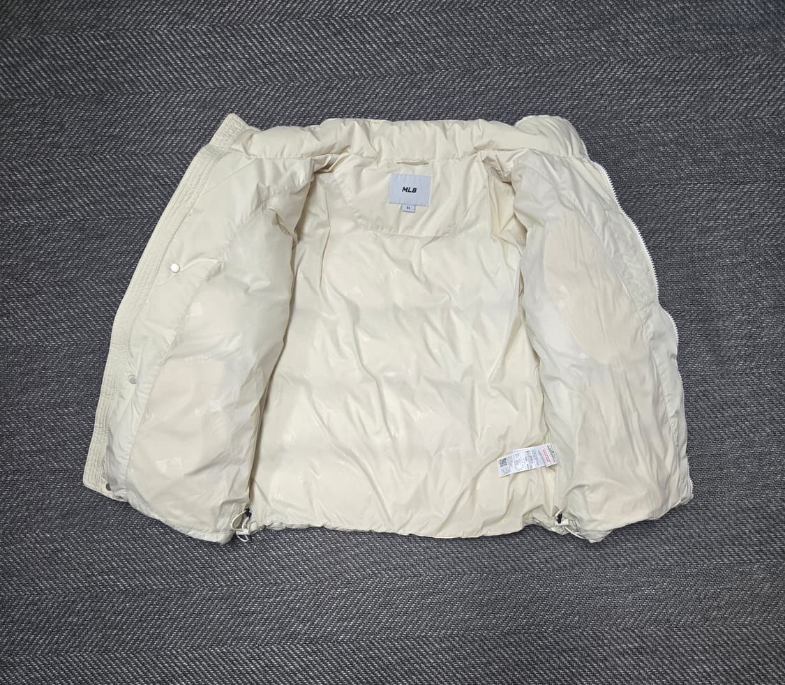 엠엘비 MLB 메가로고 푸퍼 숏패딩 크림 상품이미지3