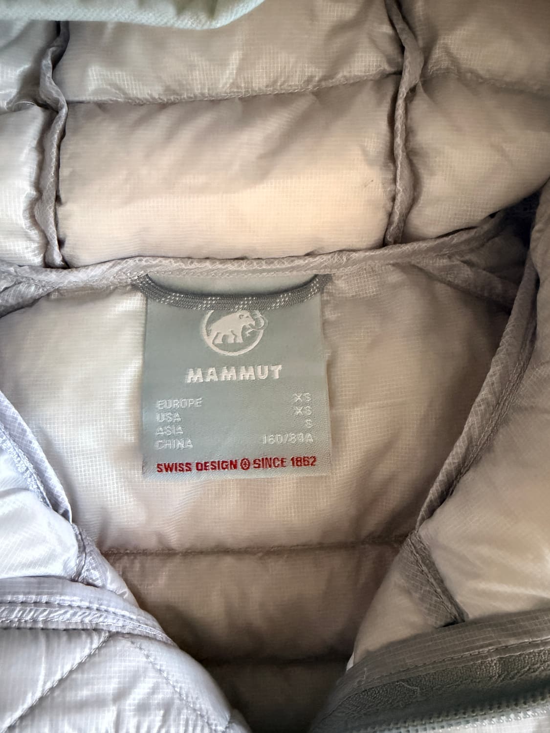 마무트 루프틱 경량패딩 상품이미지3