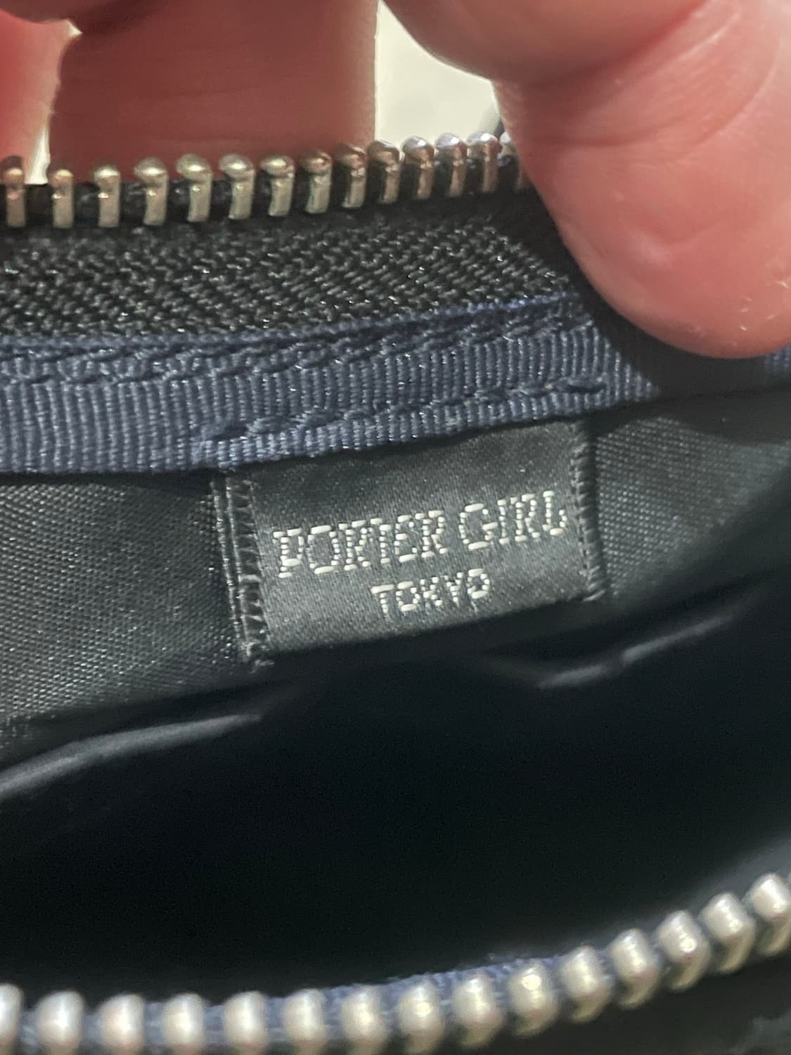 요시다 포터 미니 크로스백 블랙 상품이미지6