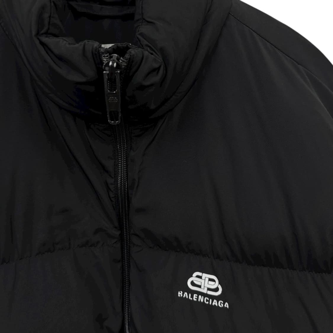 국내매장판) 발렌시아가 c컬 패딩34 상품이미지3