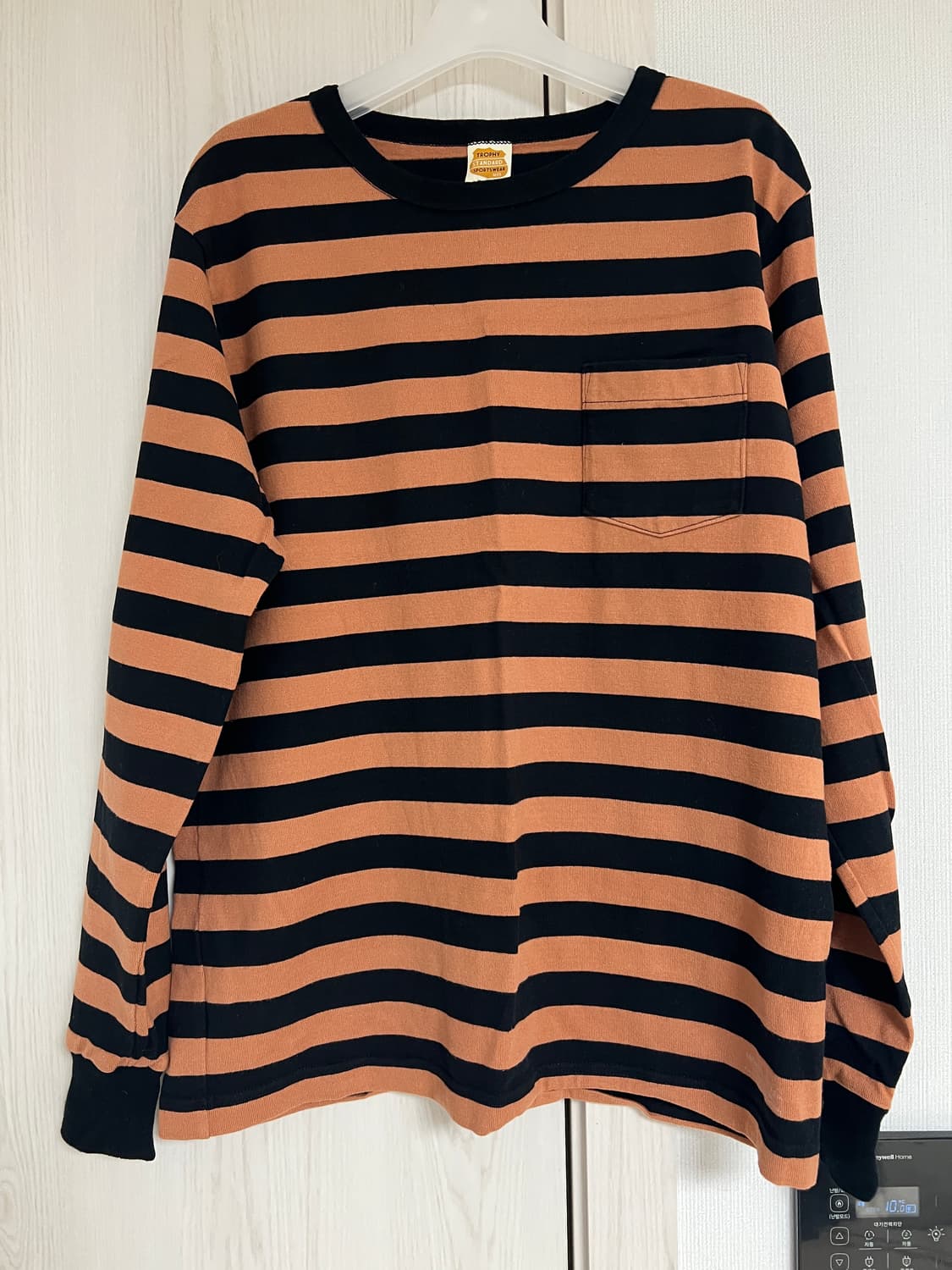 트로피클로딩 스트라이프 포켓티셔츠 상품이미지1