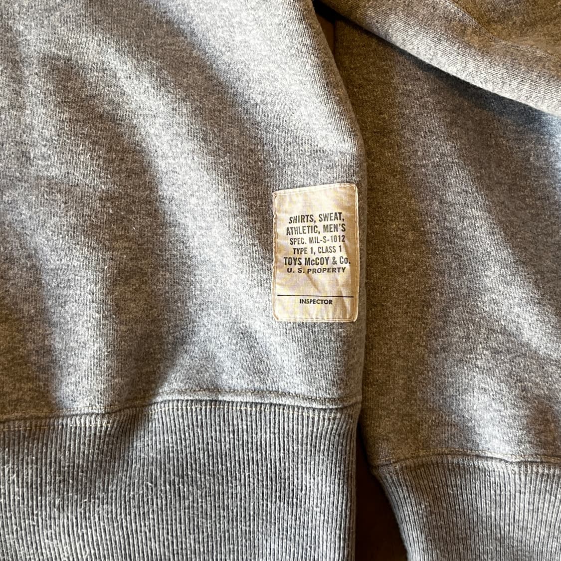 토이즈맥코이 후드 짚업 스웻 상품이미지3