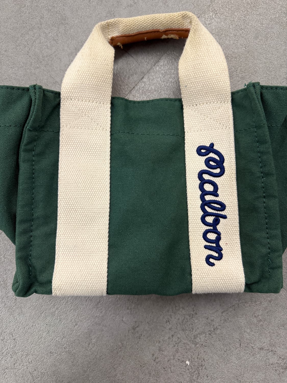 말본 골프 버킷 토트백 그린 상품이미지4