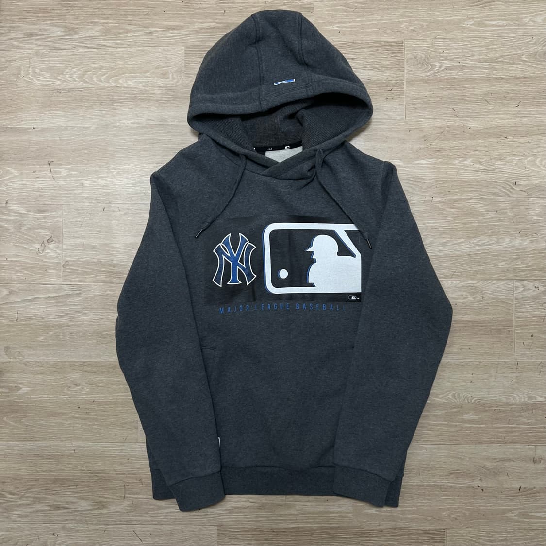 MLB 뉴욕양키스 빅로고 기모 후드 티셔츠 [차콜] L/100 상품이미지1