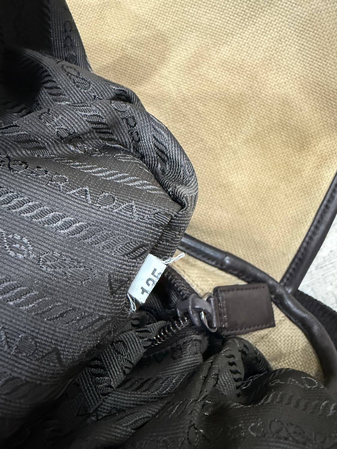 프라다 왁스드 캔바스 메신저 상품이미지8