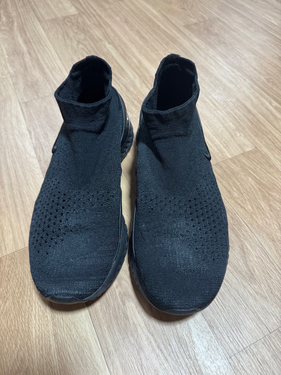 나이키 라이즈 리액트 플라이니트 270mm 상품이미지1