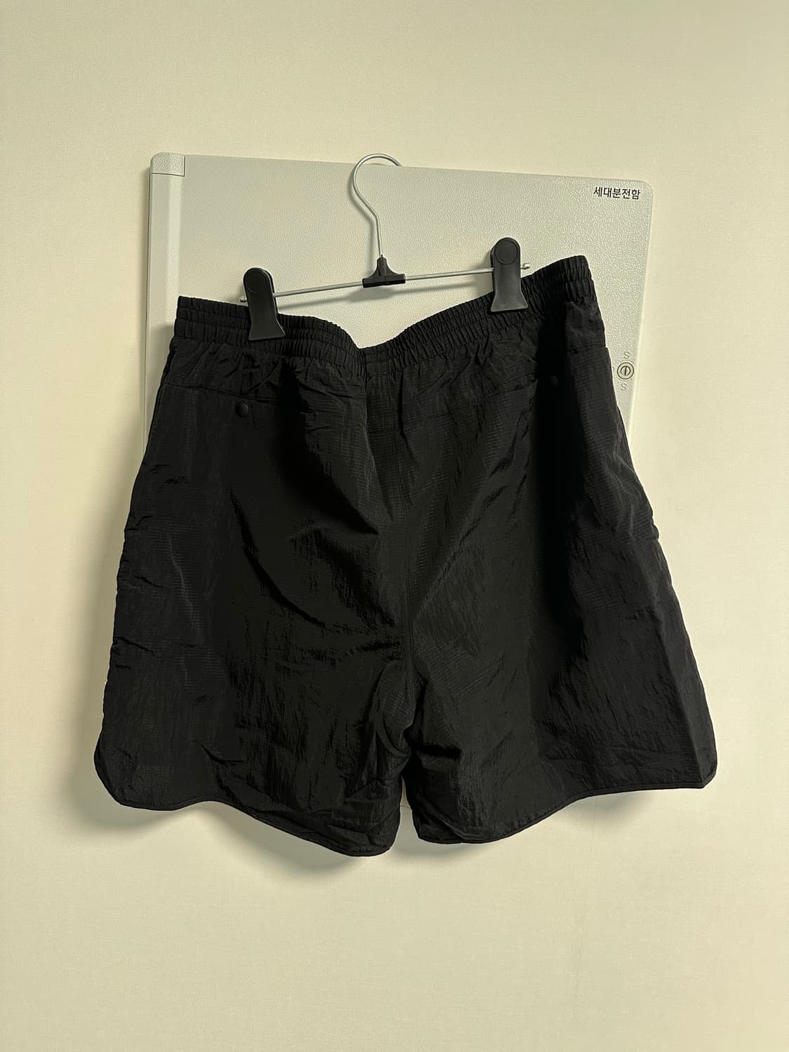 헤리티지플로스 10주년 나일론 쇼츠 상품이미지3