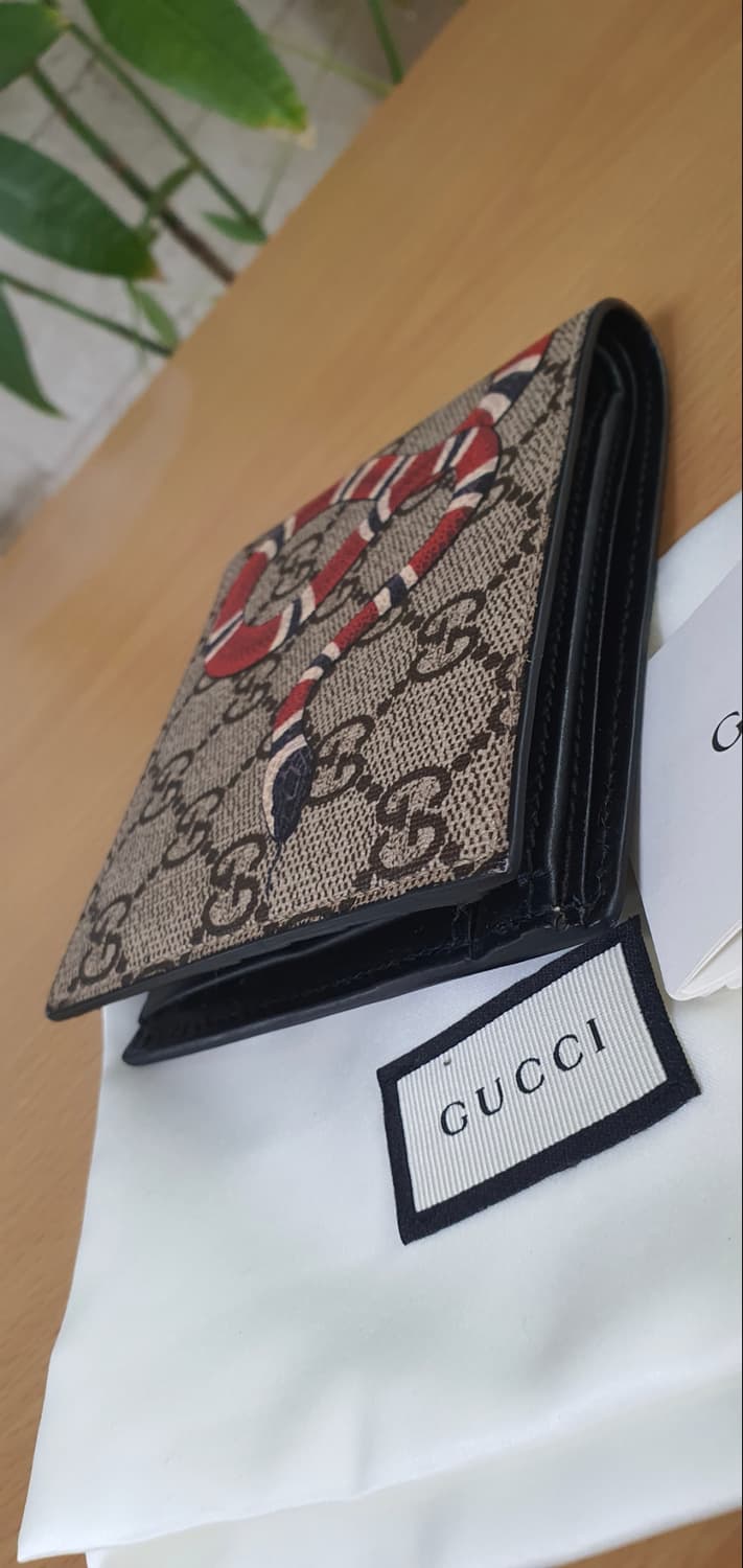 구찌 스네이크 코인 지갑/반지갑 새상품급 정품(감정O) 상품이미지6