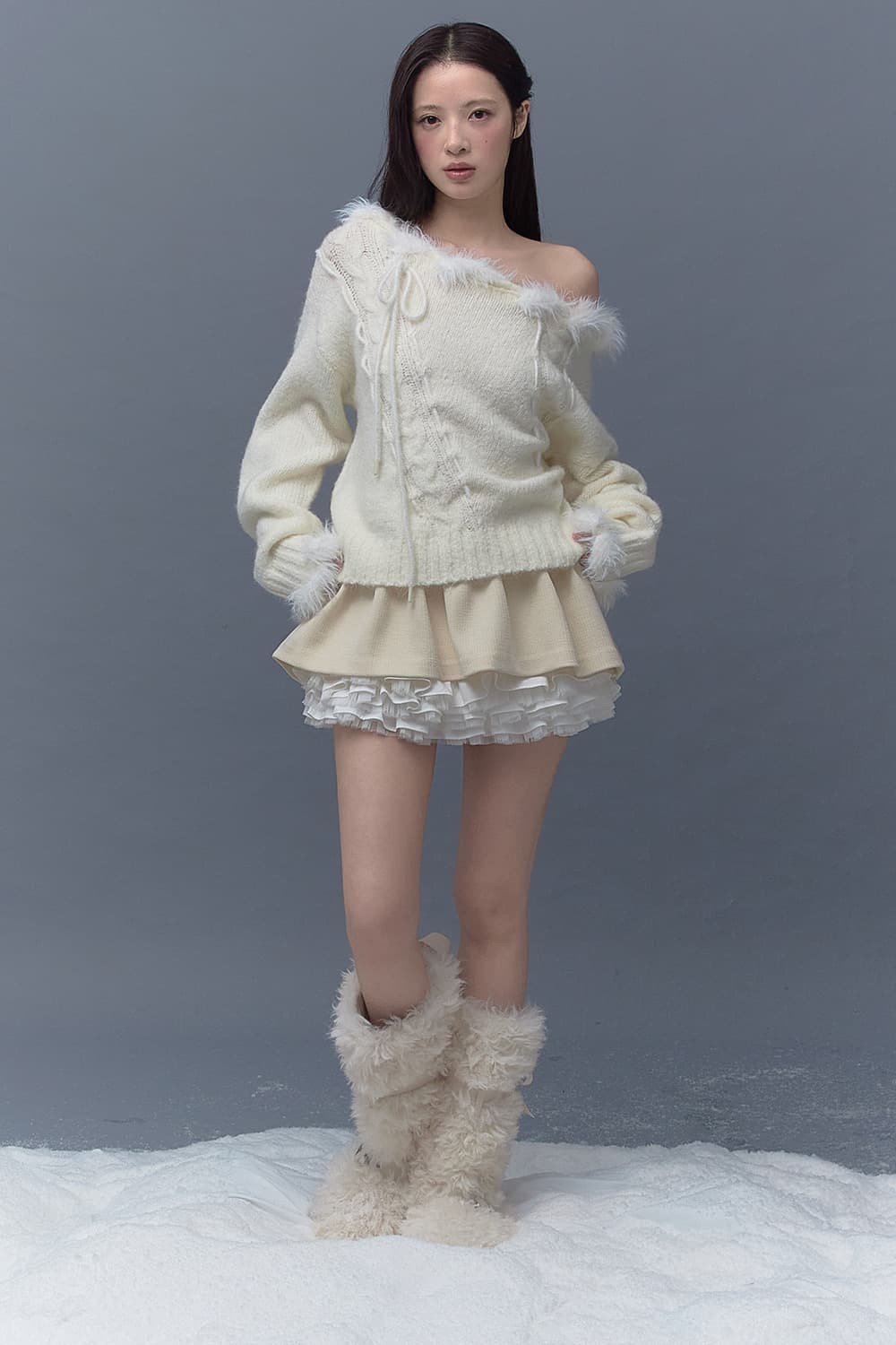 더티스 오프 숄더 엔젤 케이블 니트 (화이트) 상품이미지2