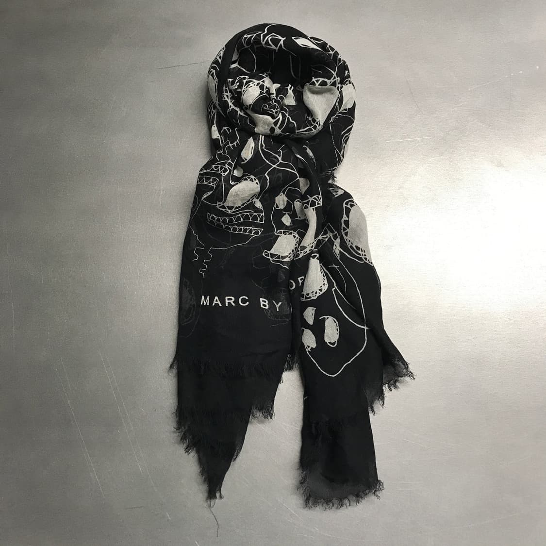 마크제이콥스 스카프 상품이미지1