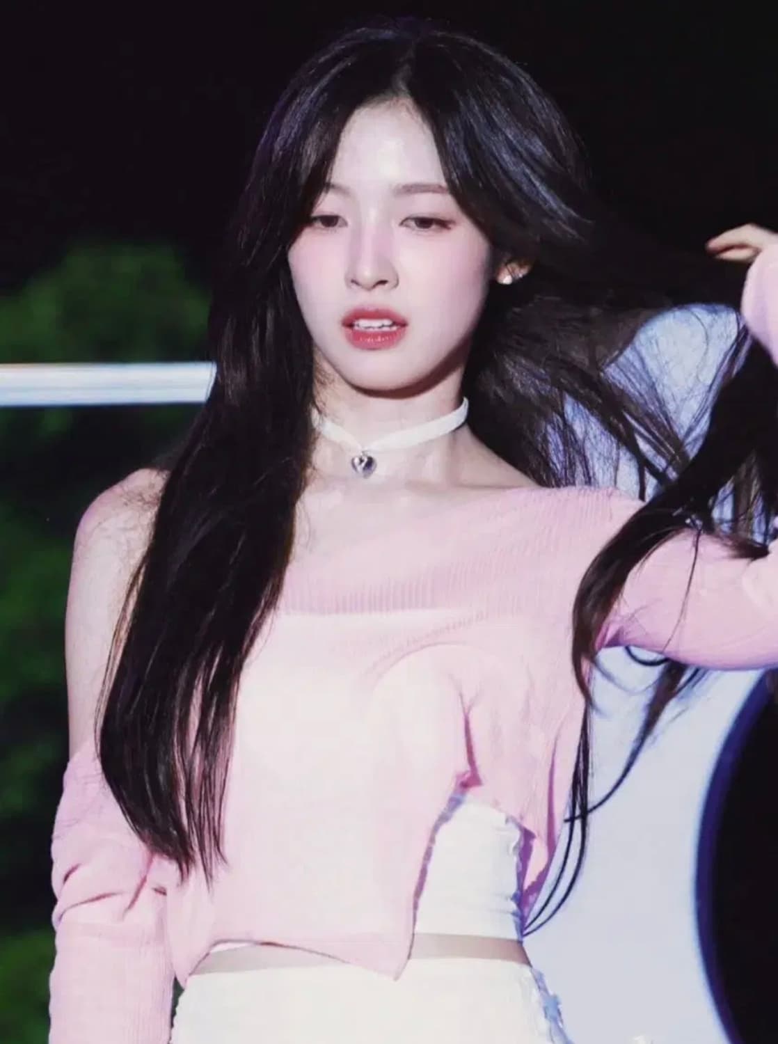 오마이걸 아린 시스루 연핑크 티 상품이미지2