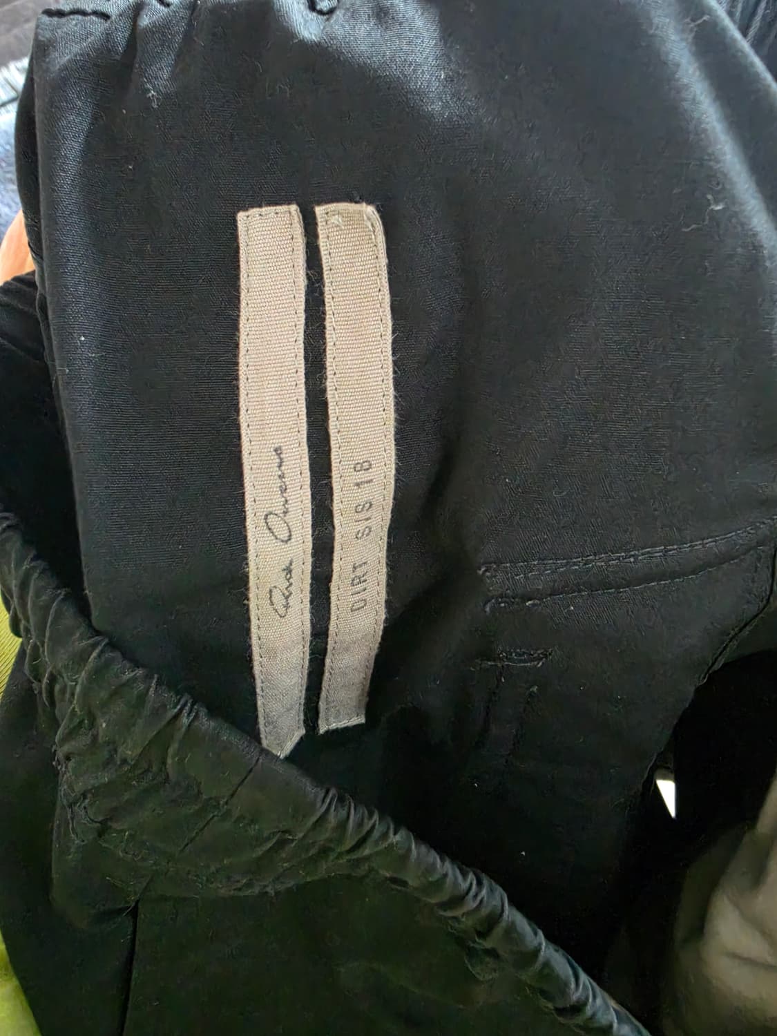 릭오웬스 쇼츠 te재질 판매 상품이미지3