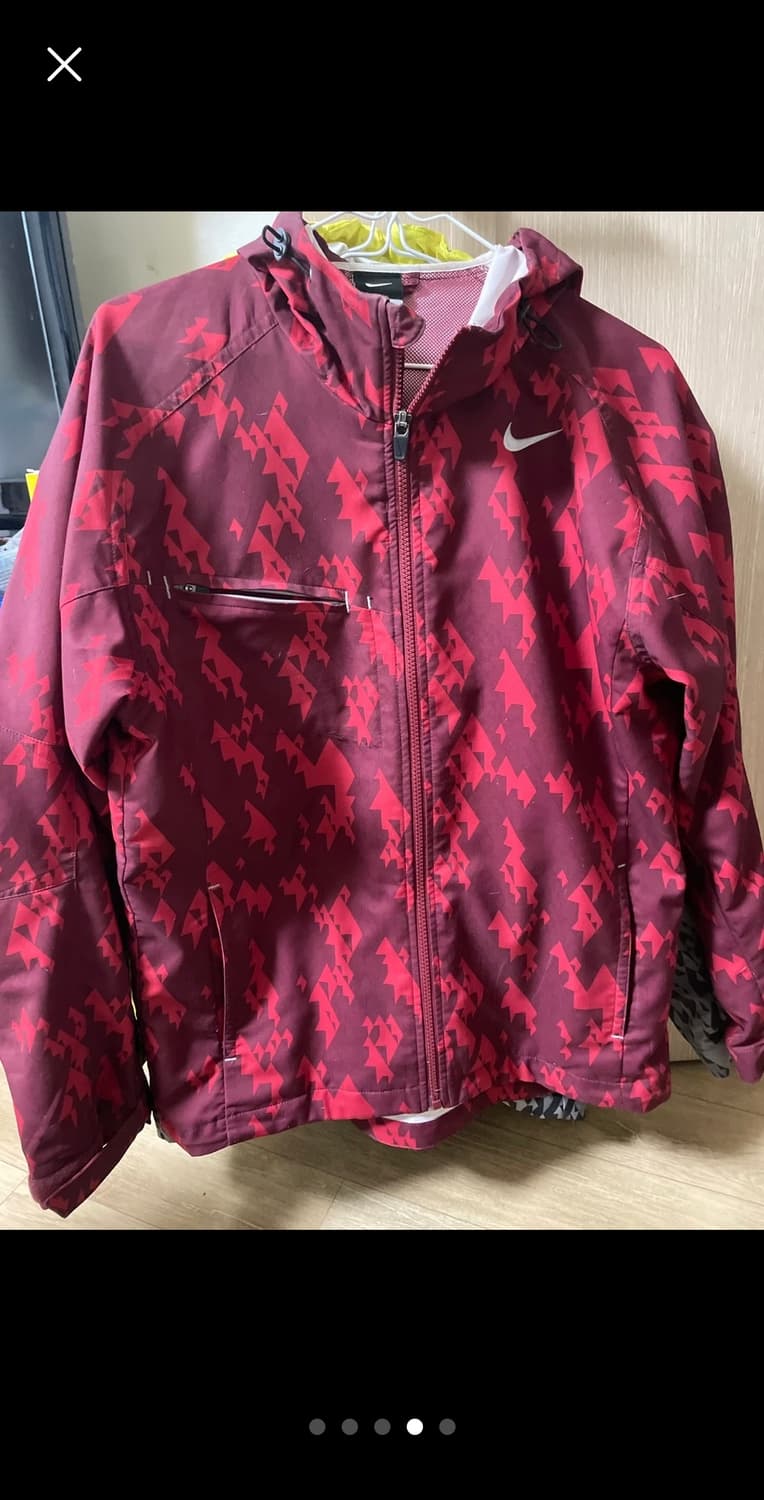 나이키 러닝 바람막이 M 상품이미지3