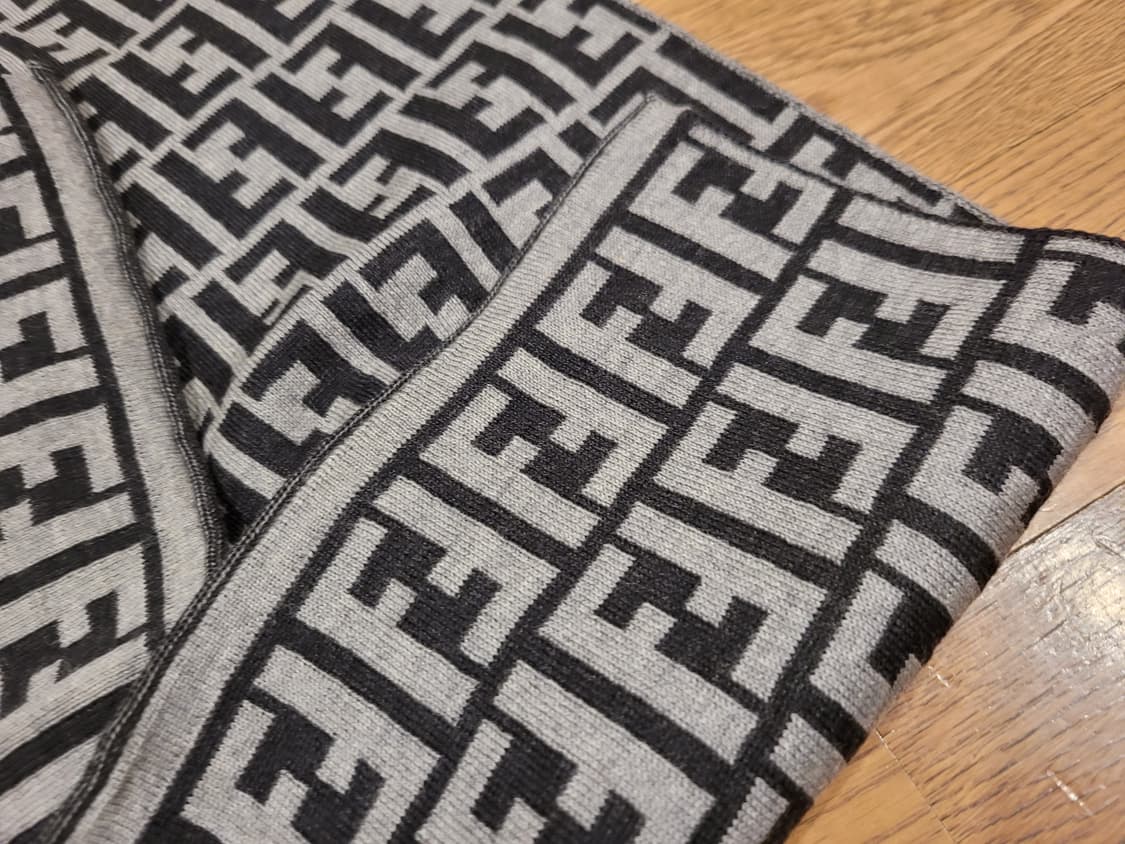 펜디 머플러  상품이미지4