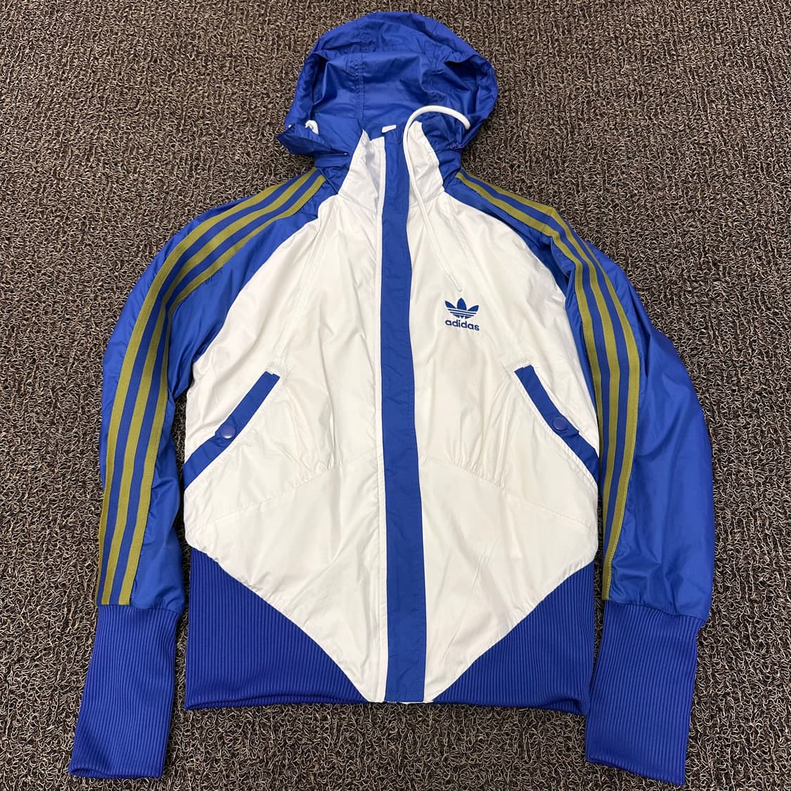 아디다스 여성 파이어버드 유로파 바람막이 자켓 90(S) 상품이미지1