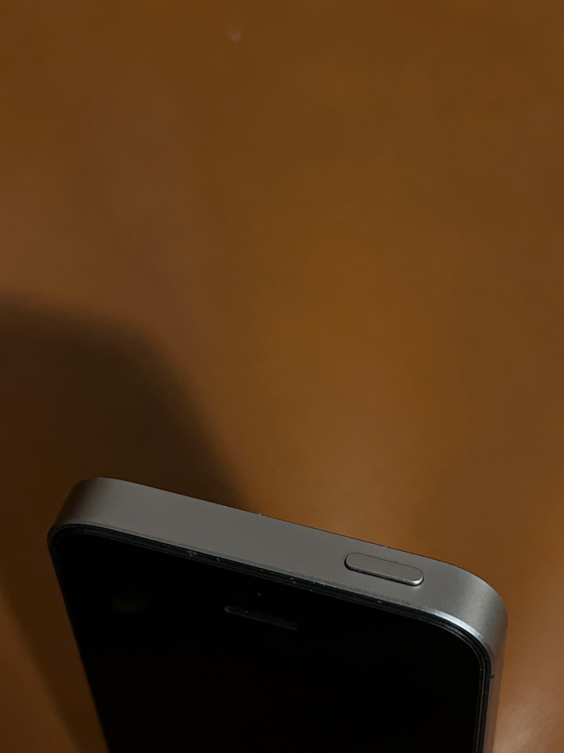 아이폰 se1 스페이스그레이 128GB  무음카메라 민트급 상품이미지6