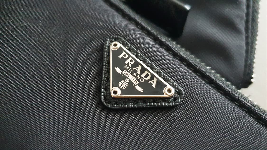 프라다 나일론 넥스트랩 멀티 파우치 크로스백 상품이미지2