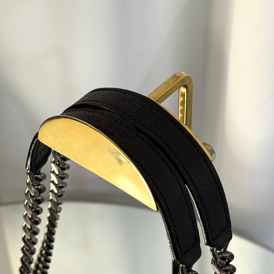 [정품] 입생로랑 니키백 미디움 블랙 신형 상품이미지3