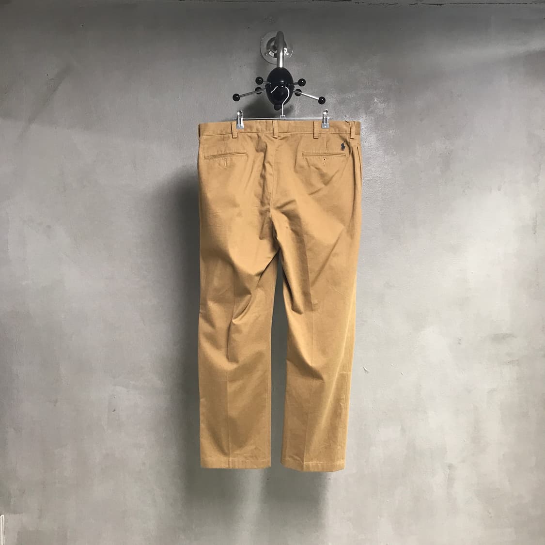 폴로 랄프로렌 투턱 치노 팬츠 - 상품이미지5