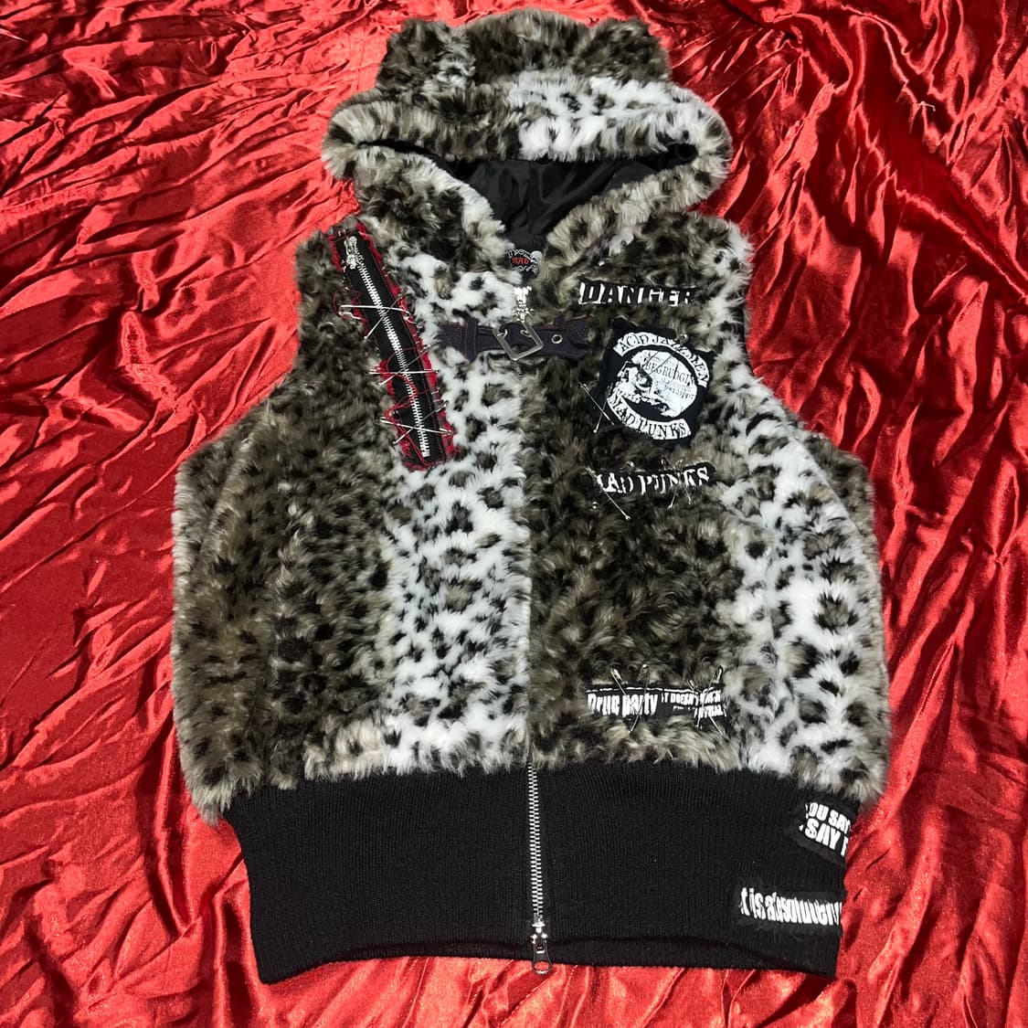 네코미미 매드펑크 상품이미지1